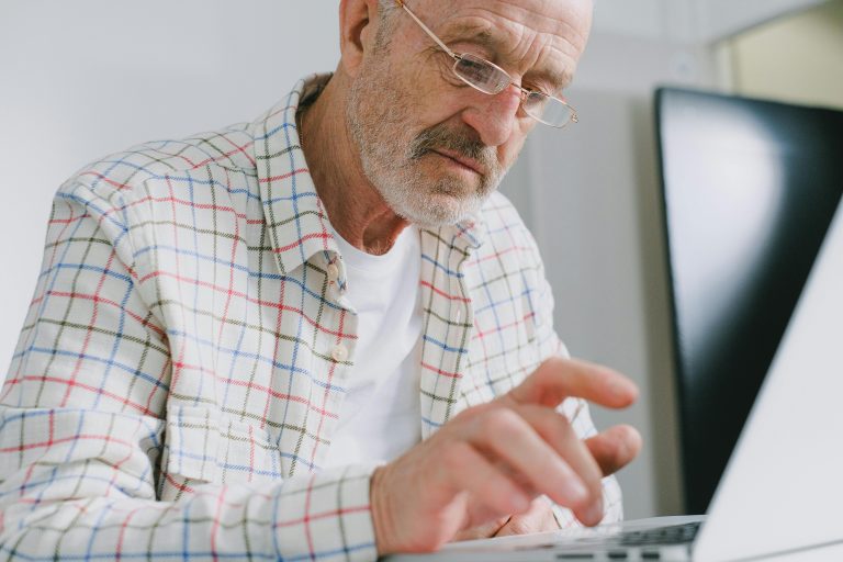 Accessible Web Design Features for Users with Low Vision, Hearing Loss, and Other Disabilities